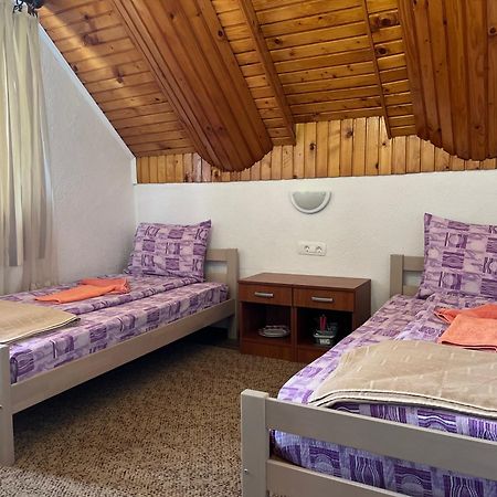 Snam Rooms&Apartment Žabljak エクステリア 写真