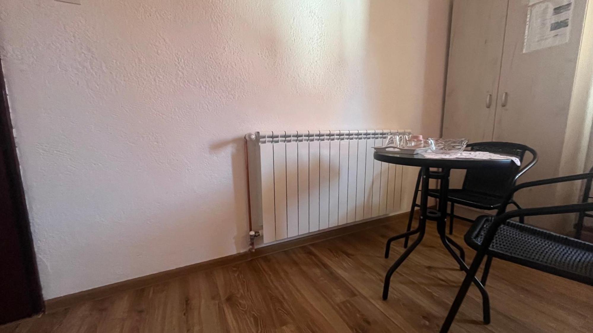 Snam Rooms&Apartment Žabljak エクステリア 写真