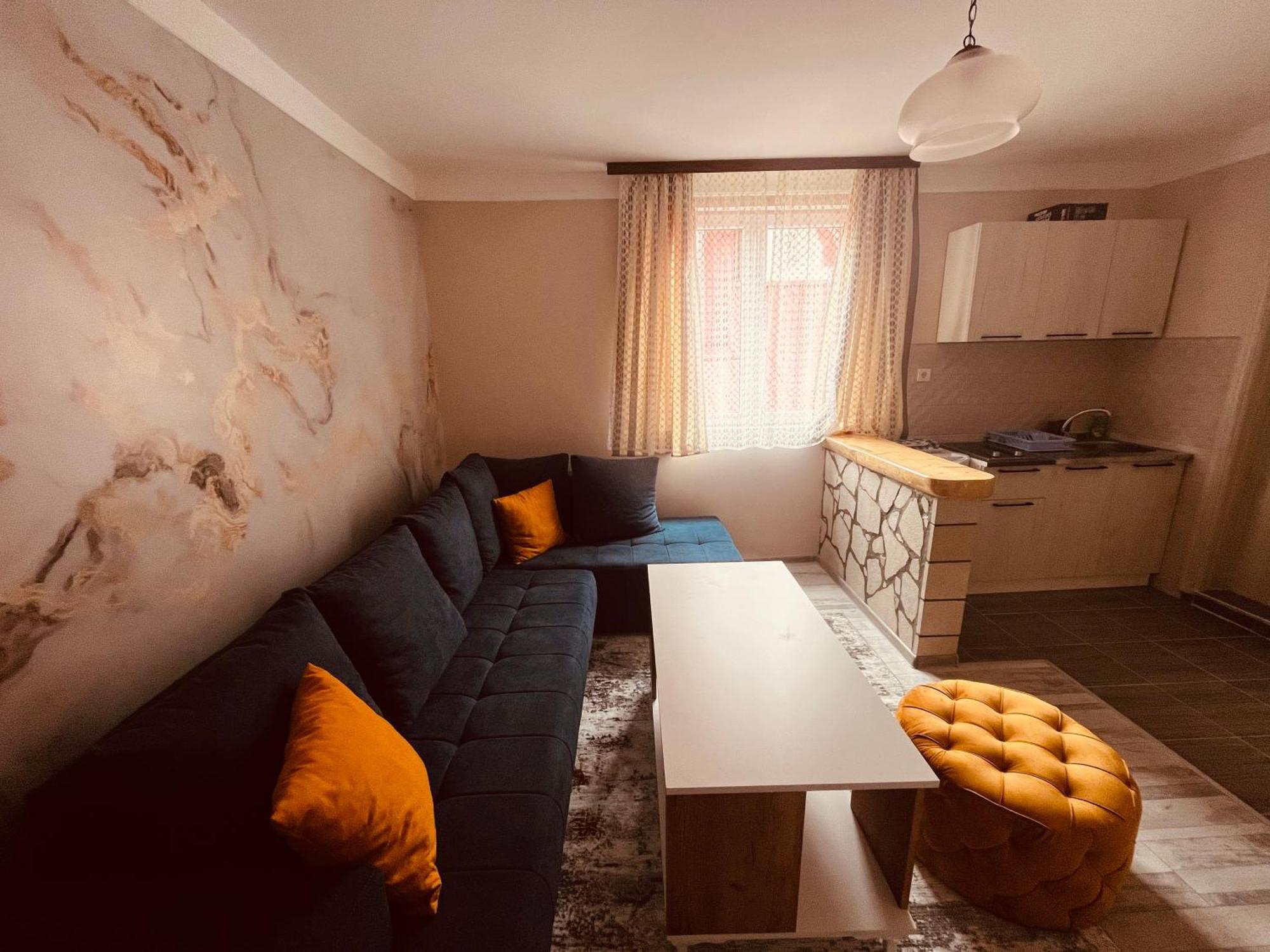 Snam Rooms&Apartment Žabljak エクステリア 写真